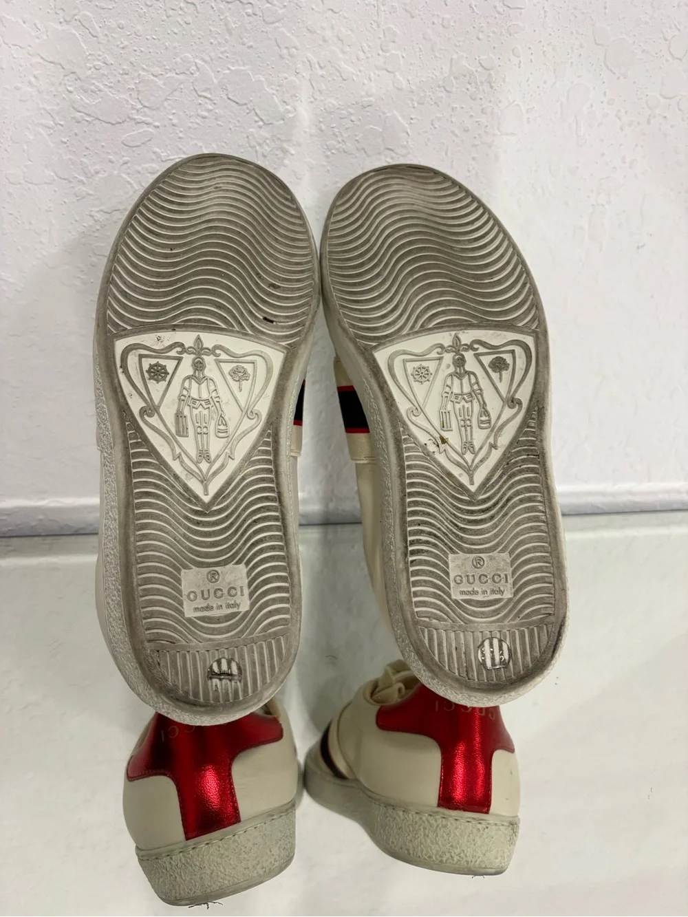 Gucci Cream Leather Sneakers with Black and Red Logo Strap